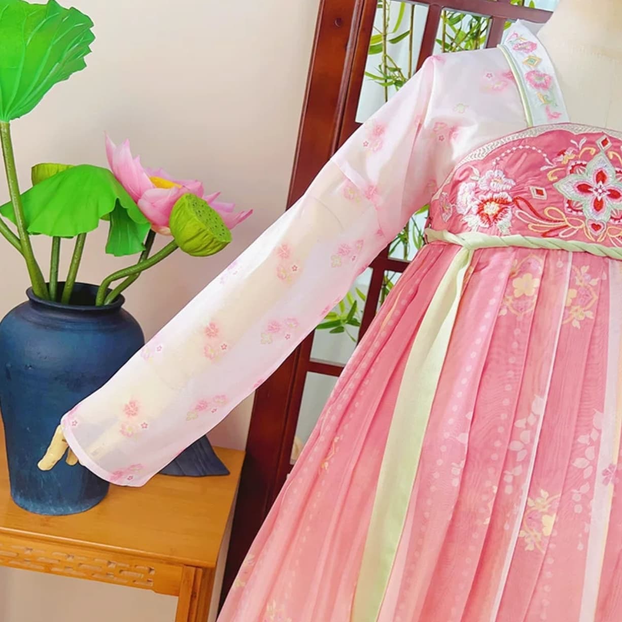 Peach Fairy (Pink) (Long Sleeve) Kids Hanfu Dress thumbnail 4