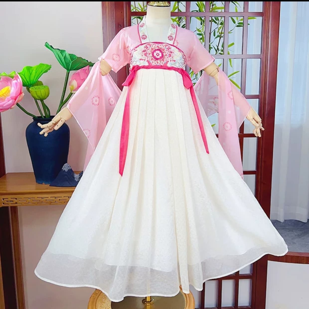 Tang Pattern (Pink) Kids Hanfu Dress alternate view